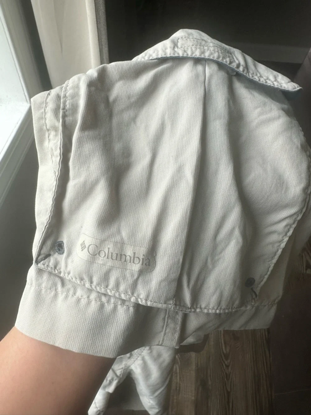 Columbia khaki Hybrid Men's Cargo Shorts Utility Pockets and Drawstring Waist